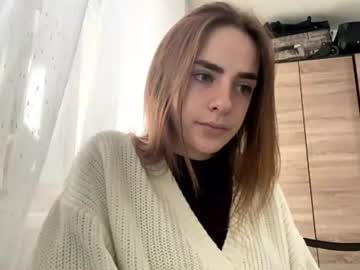 Emila live cam video preview