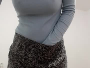Anne-Marie ⭐ English webcam from France